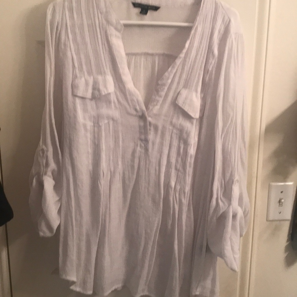 White linen shirt - flows